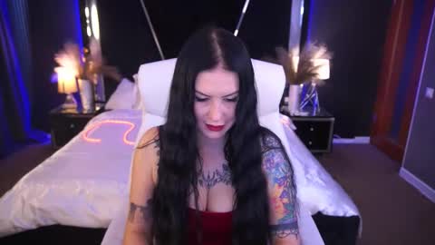 Snapshot of amberdismond chatting on October 2025 06:19:01 AM Anna online show from October 2025 06:19:01 AM