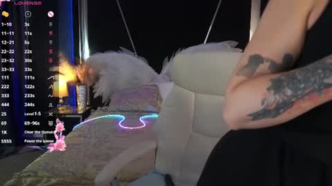 Snapshot of amberdismond chatting on June 2026 06:01:01 AM Anna online show from June 2026 06:01:01 AM