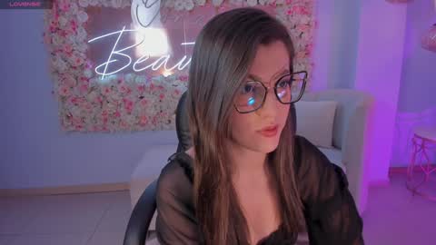 Snapshot of amberfarrell chatting on December 2024 08:05:02 PM Amber online show from December 2024 08:05:02 PM
