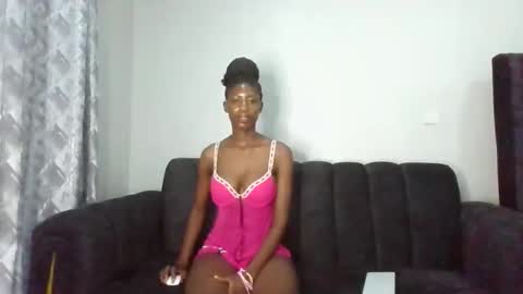 CAMI online show from October 2025 08:32:01 PM