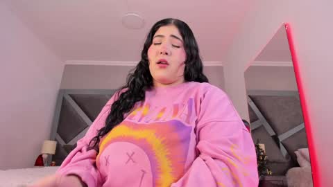 Snapshot of amberinihoffman chatting on January 2025 11:36:02 AM Amber online show from January 2025 11:36:02 AM