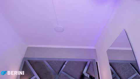 Snapshot of amberinihoffman chatting on January 2025 05:48:01 PM Amber online show from January 2025 05:48:01 PM