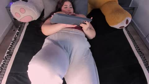 Snapshot of amberinihoffman chatting on September 2025 11:56:02 AM Amber online show from September 2025 11:56:02 AM