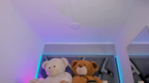 Snapshot of amberinihoffman chatting on September 2025 11:46:02 AM Amber online show from September 2025 11:46:02 AM