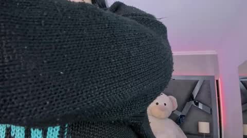 Snapshot of amberinihoffman chatting on November 2025 11:54:01 AM Amber online show from November 2025 11:54:01 AM