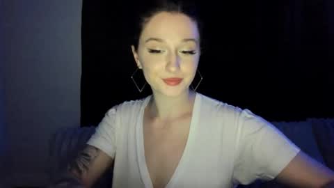 Snapshot of amberkinsley chatting on October 2025 07:03:02 AM amberkinsley online show from October 2025 07:03:02 AM