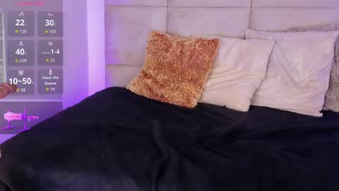 Snapshot of ambermoss1 chatting on March 2026 03:28:01 AM Amber online show from March 2026 03:28:01 AM