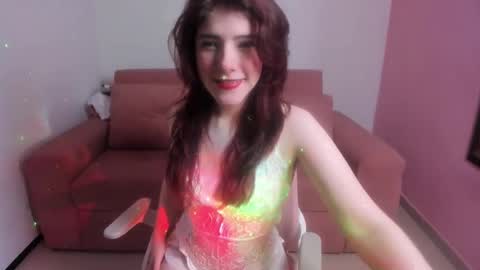 Snapshot of amberpixie_ chatting on December 2025 09:53:01 PM Amber online show from December 2025 09:53:01 PM