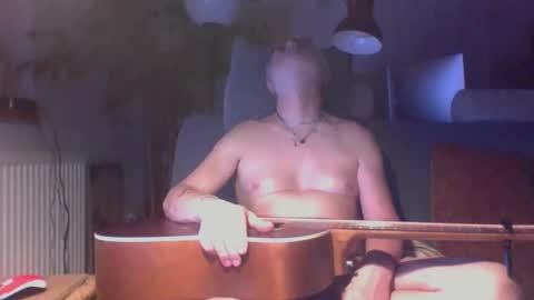 Amberr11 online show from October 2025 10:32:01 PM