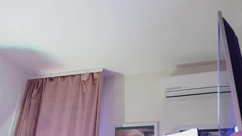 Amberseyes online show from June 2026 09:20:01 AM