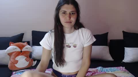 Amber online show from March 2026 06:57:02 PM