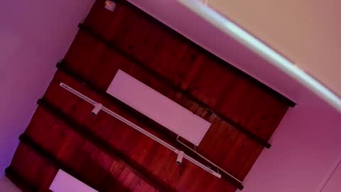 Snapshot of amberthomsonn chatting on November 2025 04:07:02 AM Amber online show from November 2025 04:07:02 AM