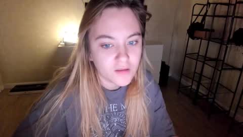 Snapshot of ambrosia__ chatting on September 2025 01:05:02 PM ambrosia__ online show from September 2025 01:05:02 PM