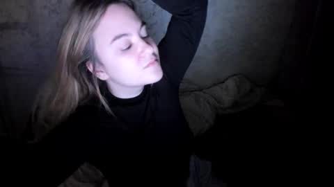 Snapshot of ambrosia__ chatting on October 2025 04:49:02 PM ambrosia__ online show from October 2025 04:49:02 PM