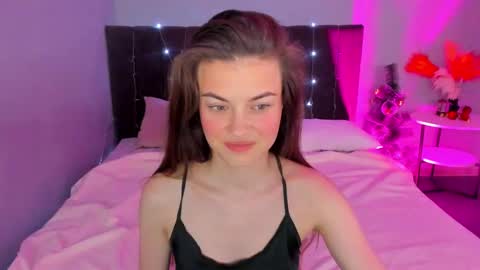 Ameli Lorans online show from January 2025 03:18:02 AM