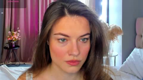 Ameli Lorans online show from February 2025 03:06:01 AM