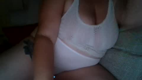 amelia95rose online show from August 2026 10:13:01 PM