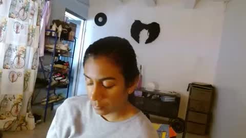 amelia  online show from January 2026 03:38:01 PM