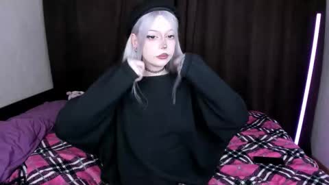 Amelia online show from October 2025 11:44:01 AM