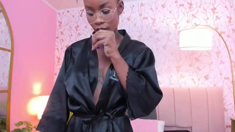 Snapshot of amelia_adms chatting on March 2025 10:10:01 PM Amelia Adams online show from March 2025 10:10:01 PM
