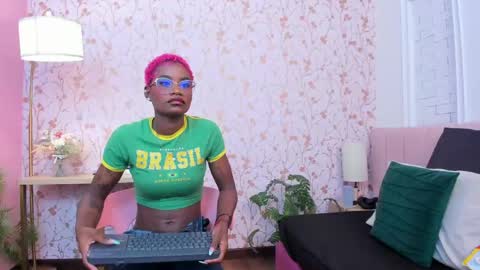 Snapshot of amelia_adms chatting on April 2026 04:36:02 PM Amelia Adams online show from April 2026 04:36:02 PM