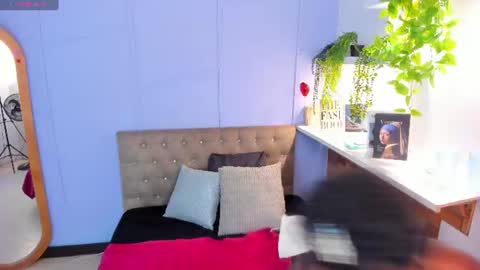Snapshot of amelia_adms chatting on July 2026 12:07:01 PM Amelia Adams online show from July 2026 12:07:01 PM