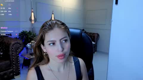 AMELIA online show from October 2025 07:59:01 PM