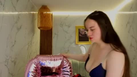 amelia_cooper_s online show from June 2026 08:04:01 PM