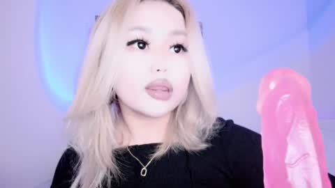 Snapshot of amelia_sunlight chatting on December 2024 05:05:02 AM Amelia online show from December 2024 05:05:02 AM