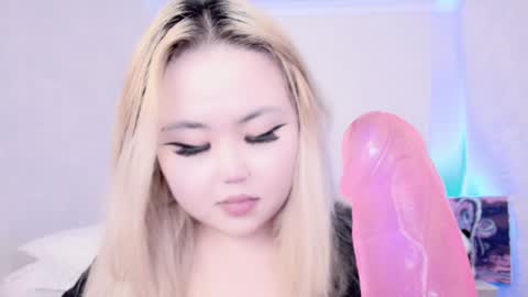 Snapshot of amelia_sunlight chatting on January 2025 08:39:02 PM Amelia online show from January 2025 08:39:02 PM