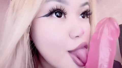 Snapshot of amelia_sunlight chatting on February 2025 12:26:01 AM Amelia online show from February 2025 12:26:01 AM