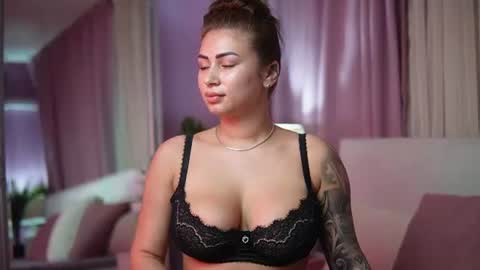  Amelia  online show from July 2026 07:53:02 PM