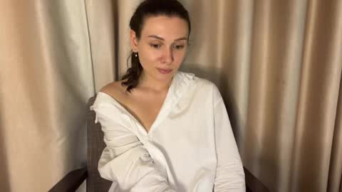 Snapshot of ameliahenderson chatting on May 2026 11:04:01 AM Ameli online show from May 2026 11:04:01 AM