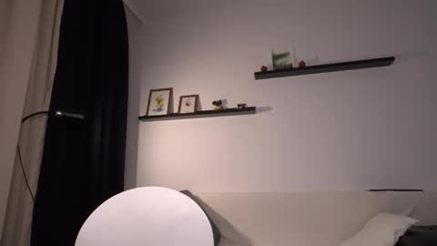 Snapshot of ameliamber0 chatting on November 2025 03:54:02 PM Amelia online show from November 2025 03:54:02 PM