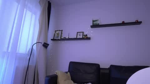 Amelia   online show from May 2026 03:06:02 PM
