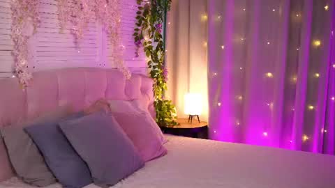  Amelia  online show from June 2026 02:33:01 AM