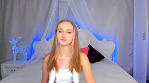 ameliawise online show from January 2025 11:48:01 AM