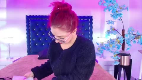 Snapshot of amelie_adamsx chatting on April 2026 11:01:01 AM Amelie online show from April 2026 11:01:01 AM