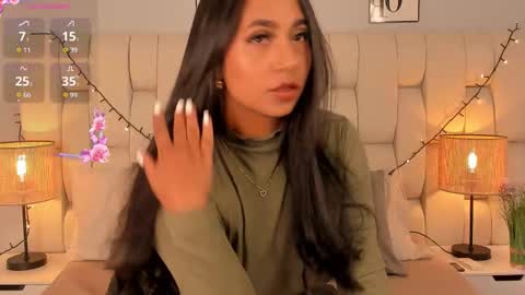 Amelie online show from November 2025 12:44:02 PM