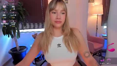 Amelie Graham online show from June 2026 06:50:01 PM