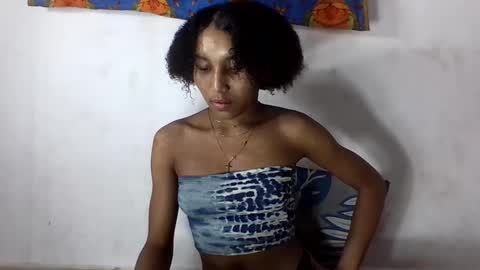 amelisy20005 online show from April 2026 08:14:02 PM