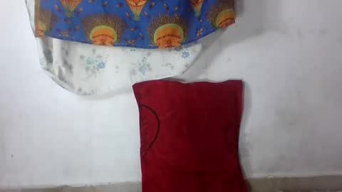 amelisy20005 online show from May 2026 02:45:01 PM