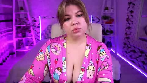Alina online show from May 2026 12:32:01 PM
