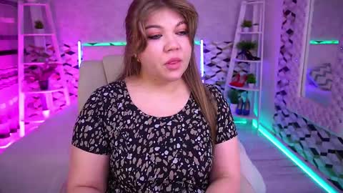 Alina online show from June 2026 12:43:01 PM