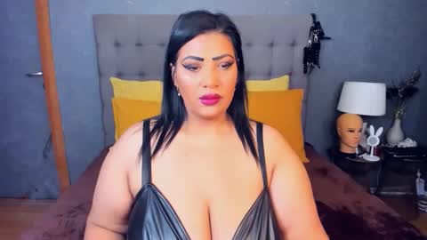amelycube343767 online show from May 2026 07:03:01 AM