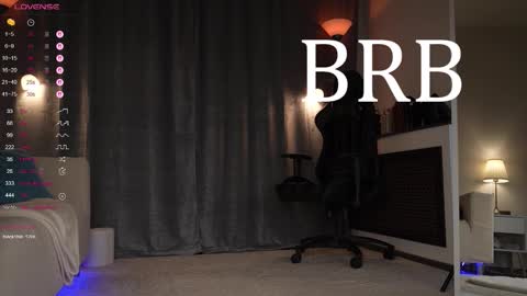 Snapshot of amelyxxx chatting on September 2025 01:11:01 AM Amy online show from September 2025 01:11:01 AM