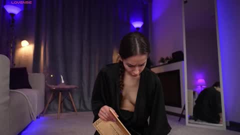 Amy  online show from March 2026 03:47:01 AM