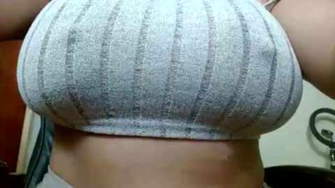 Mari online show from September 2025 11:23:02 AM