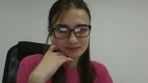 Snapshot of amethystnight_ chatting on February 2025 02:27:02 PM Julia online show from February 2025 02:27:02 PM