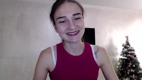 Snapshot of amethystnight_ chatting on December 2025 09:26:02 AM Julia online show from December 2025 09:26:02 AM